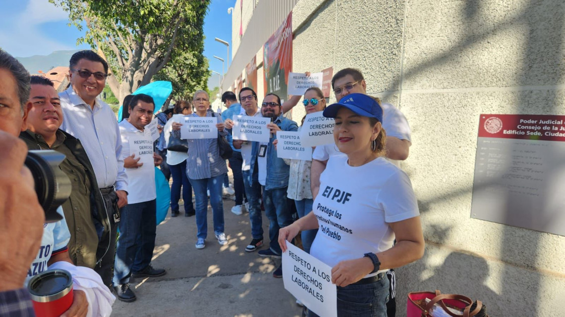 Trabajadores del Poder Judicial de la Federación en Victoria para labores