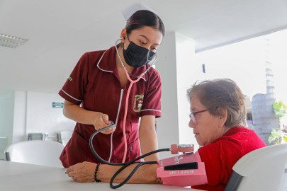 Realizan jornada médica en Casa Club del Adulto Mayor del DIF Tamaulipas