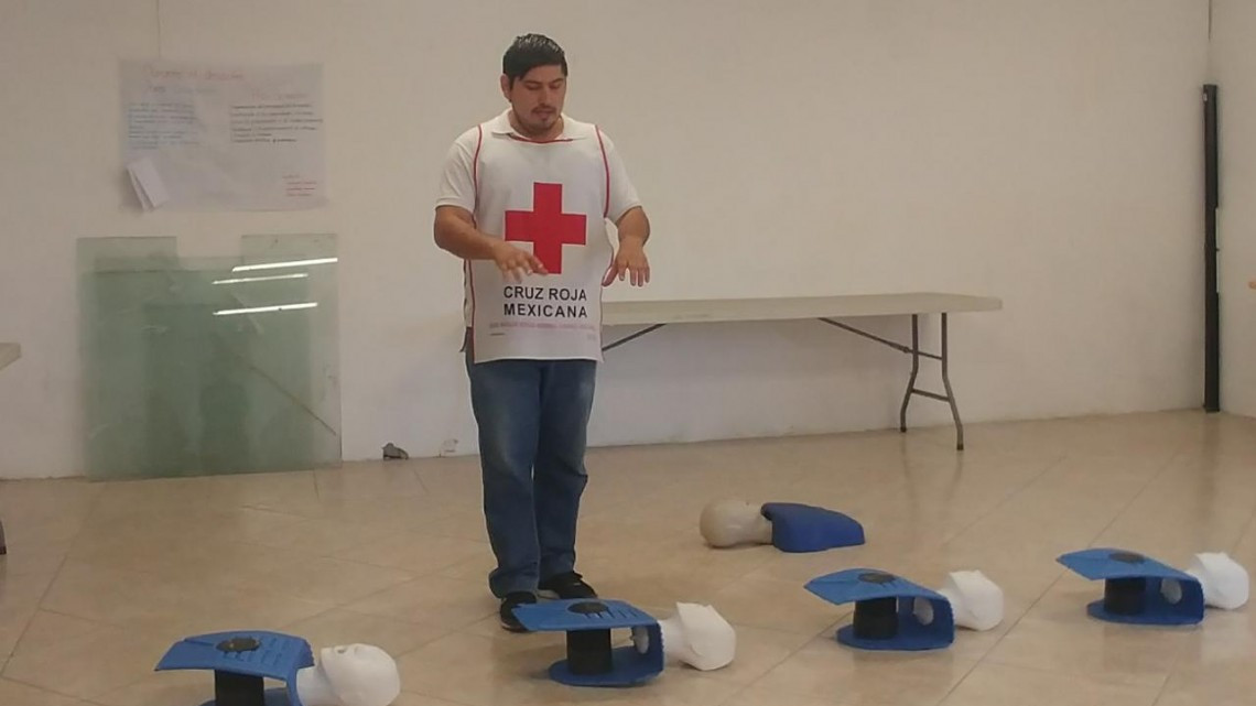 Convoca CR a taller de Primeros Auxilios y campaña de lentes