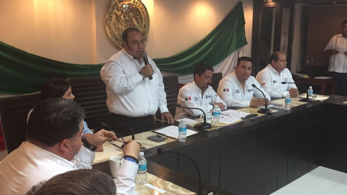 ⁠⁠⁠Firman Sutsha y Ayuntamiento de Madero contrato colectivo