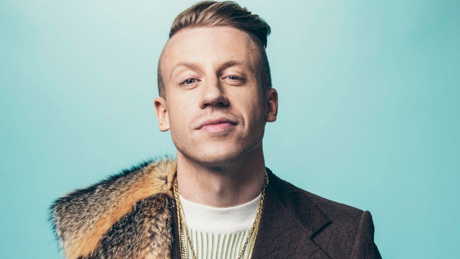 Macklemore estrena video de su sencillo “Corner Store”
