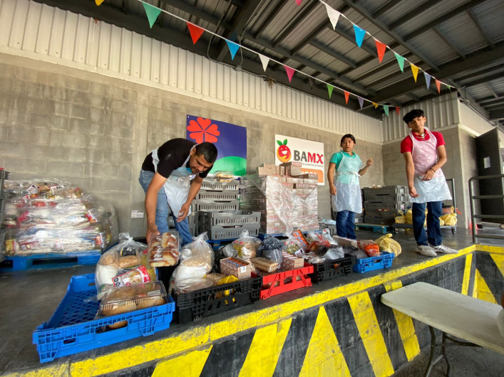 Distribuyen alimento a 24 mil 064 familias de la región