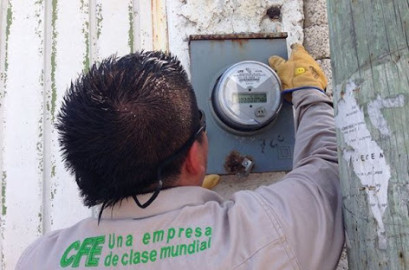 Roba parroquia la luz