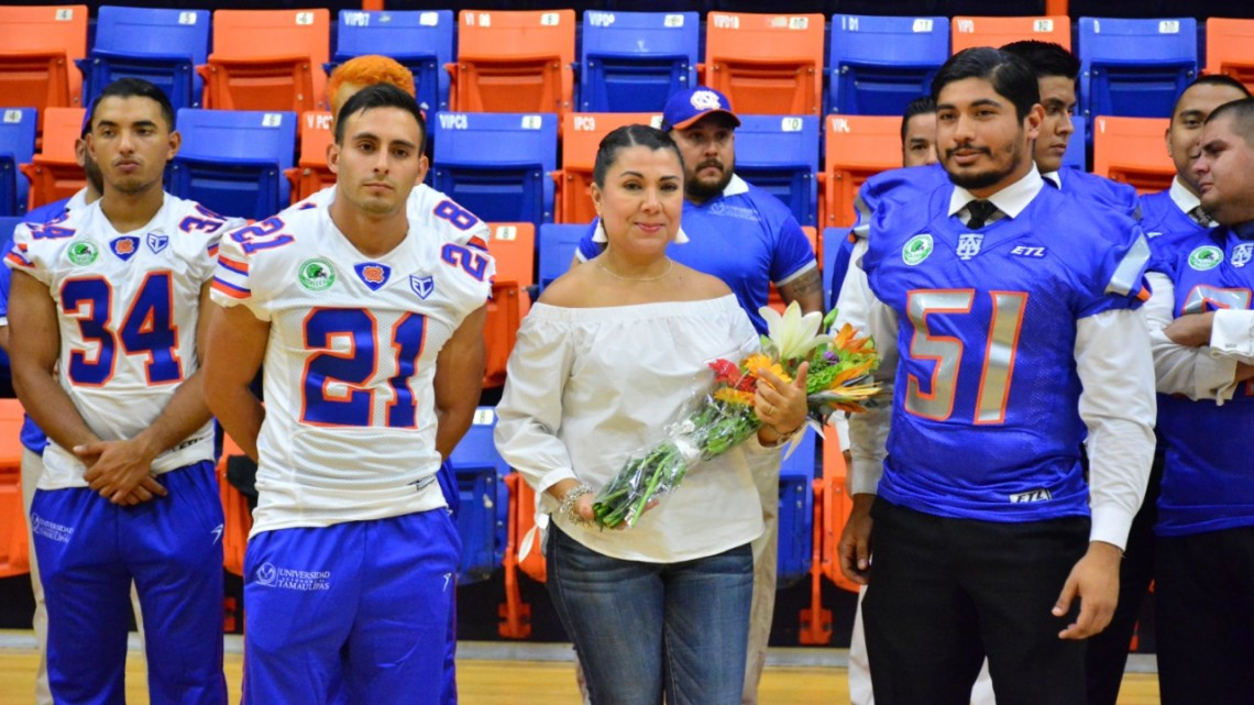 Presenta UAT a sus equipos de Liga Mayor