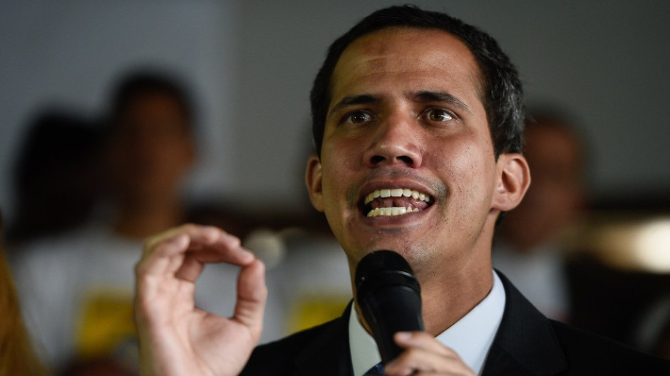 Más de 600 militares han abandonado a Maduro: Guaidó