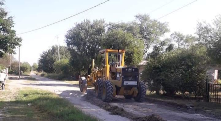 Rehabilita Municipio brechas y alumbrado de comunidades rurales 