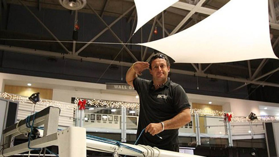 Empleado de 'Coachella' muere al montar un escenario.