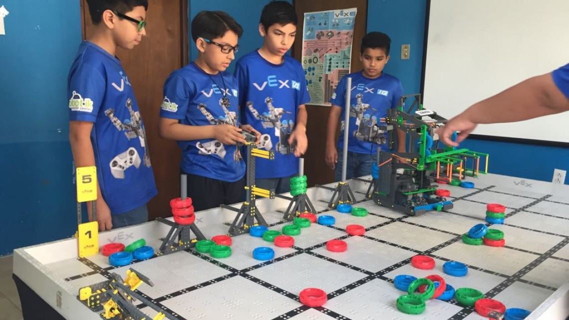 Alumnos de educación básica participarán a nivel internacional de robótica