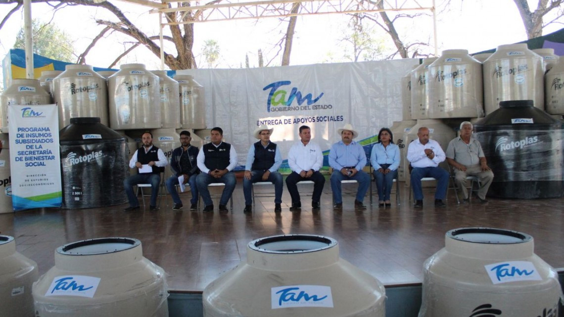 Entrega GobTam y SEBIEN beneficia a población de Jaumave