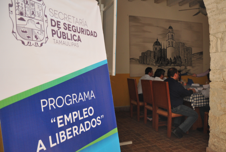 Ex reos son apoyados por empresarios de Tula 