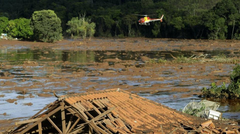 Aumenta a 157 cifra de muertos y 165 los desaparecidos en Brasil
