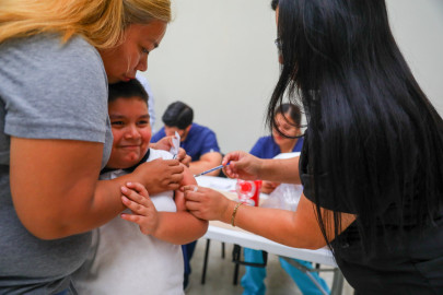 Clínicas UNE brindarán atención gratuita a niños todo el mes de abril
