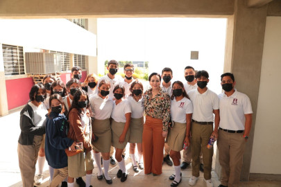 La educación es nuestra prioridad; Carmen Lilia Canturosas refrenda compromiso 