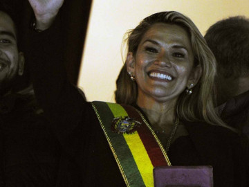 Presidenta interina de Bolivia, en busca de derogar la reelección