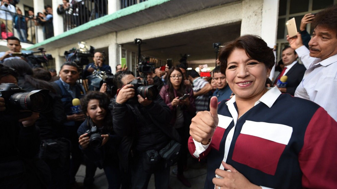 Delfina Gómez, la primera en votar