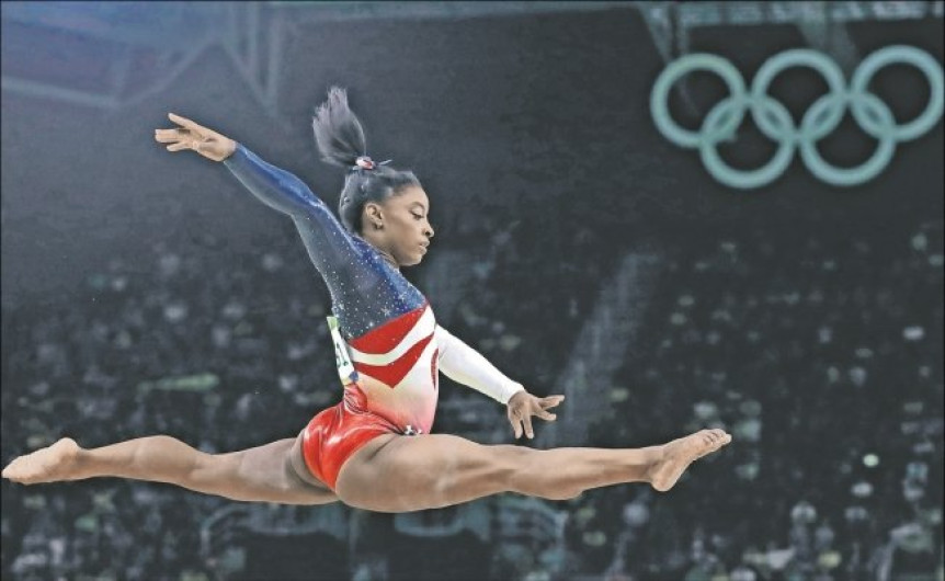 Simone Biles demanda al Comité Olímpico por abusos sexuales