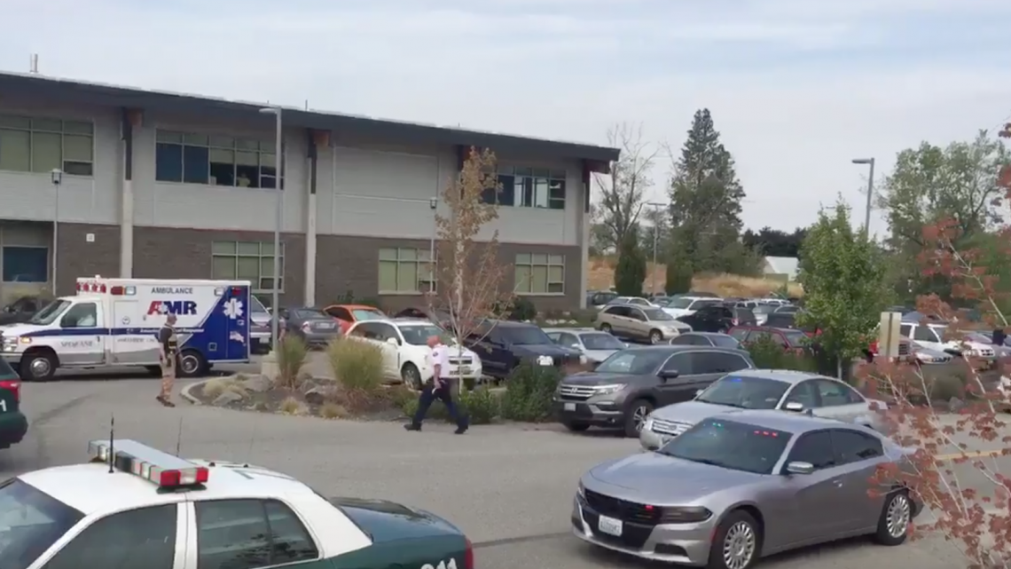 Tiroteo en una escuela del Estado de Washington deja varios heridos