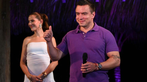 Noboa logra una rotunda reelección como presidente de Ecuador