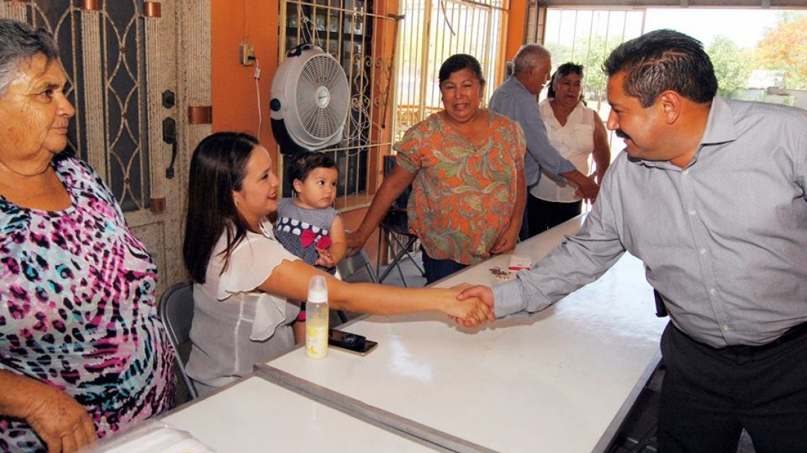 Alcalde realiza programa “Saludando a tu vecino”