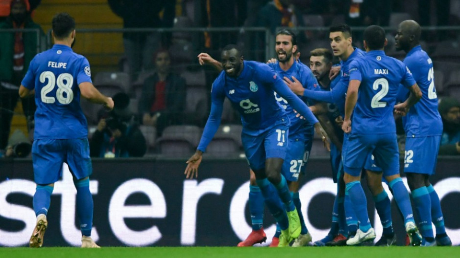 Porto termina con paso invicto en Champions