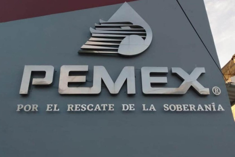 Reporte de estado de salud de trabajadores y derechohabientes de PEMEX afectados por COVID-19