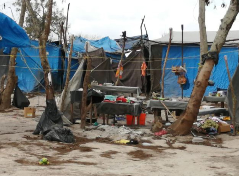Se han retirado 160 toneladas de desechos y basura del campamento migrante