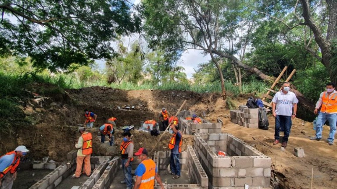 En Tampico alistan 100 fosas Covid-19