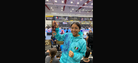 Destaca estudiante de la UAT en evento mundial de karate   