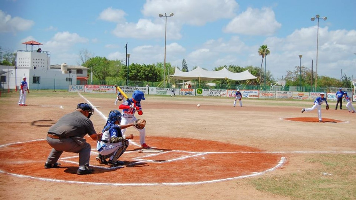 Inauguran Torneo Distrital de Béisbol