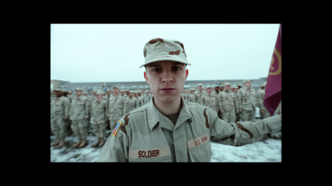 Mira el tráiler de "Cherry", próxima película de Tom Holland