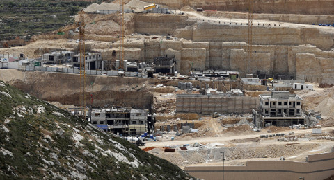 Francia condena decisión de Israel de construir más casas en Palestina