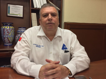 Solicitan que ambulantes patrios respeten fachadas y entradas de negocios