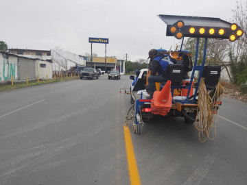 Trabaja R. Ayuntamiento en señalización vial