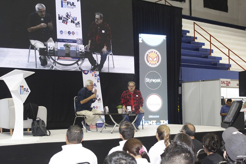 Paco Ignacio Taibo II destaca el crecimiento de la FUL UAT