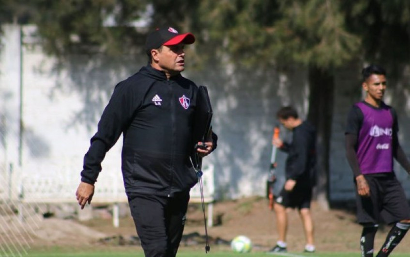 Atlas le dice adiós a Guillermo Hoyos