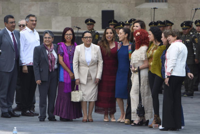 Asiste Américo Villarreal al sexto informe de gobierno del presidente López Obrador