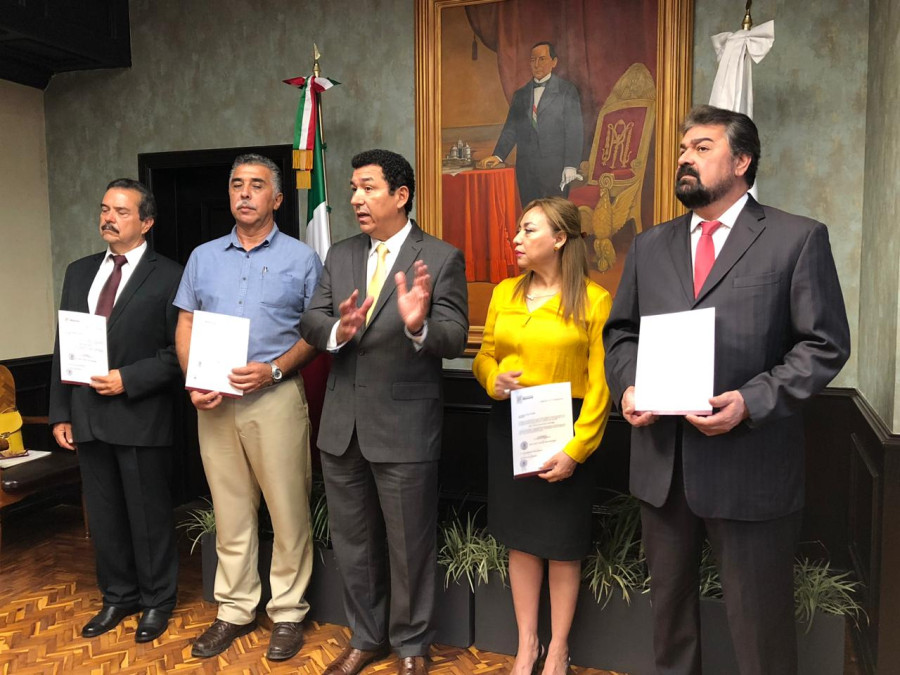 Anuncia Mario López la llegada de escuelas y un mercado para Matamoros