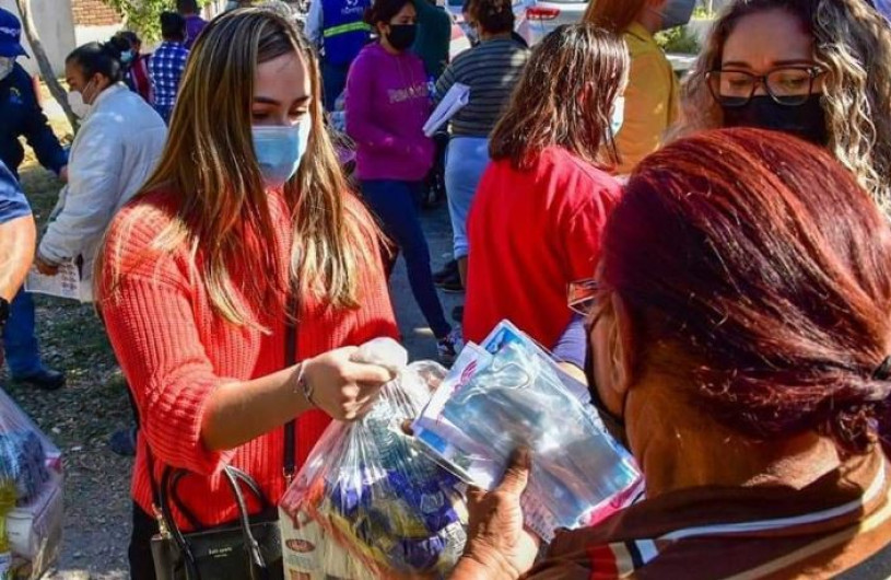 “DIF Reynosa en Tu Casa” visitó a las familias de las Colonias San José, Valle del Bravo y Lomas de Valle Alto  