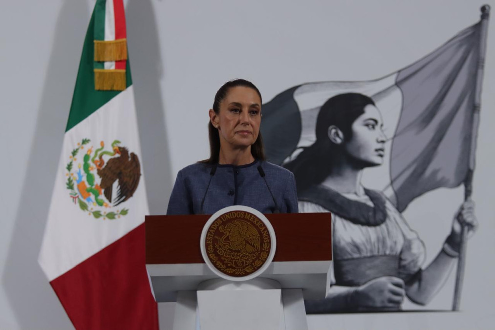 Sheinbaum condena la violencia y pide respeto a los derechos de migrantes en EU