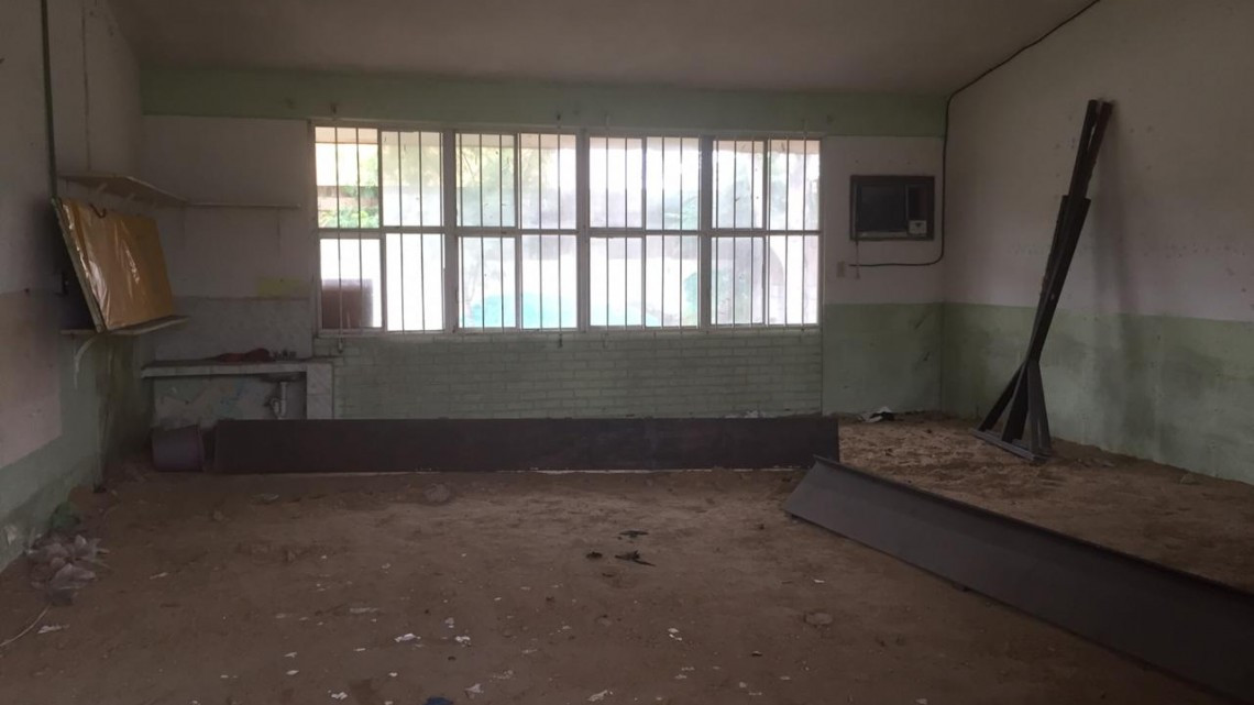 Exigen al ITIFE presionar a constructora a concluir obras en jardín de niños 