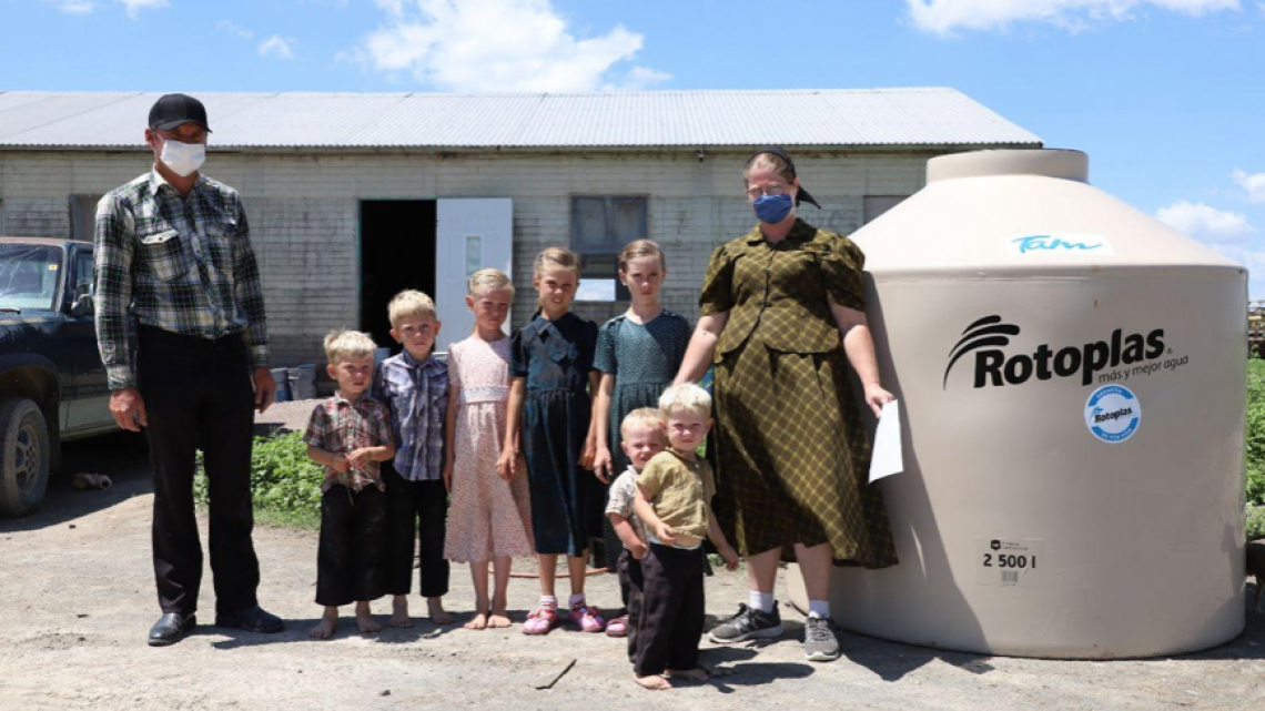 Entrega SEBIEN apoyos subsidiados a familias de Villa de Casas