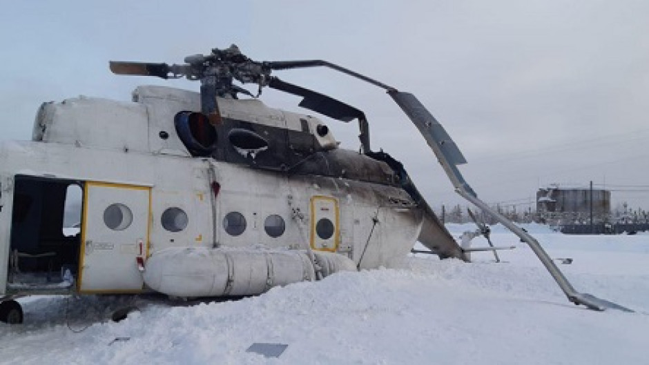 Aterriza helicóptero Mi-8 de emergencia en Siberia