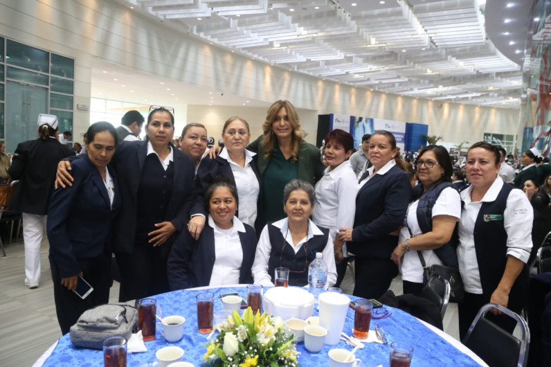 Festejan en Reynosa a Enfermeros y Enfermeras