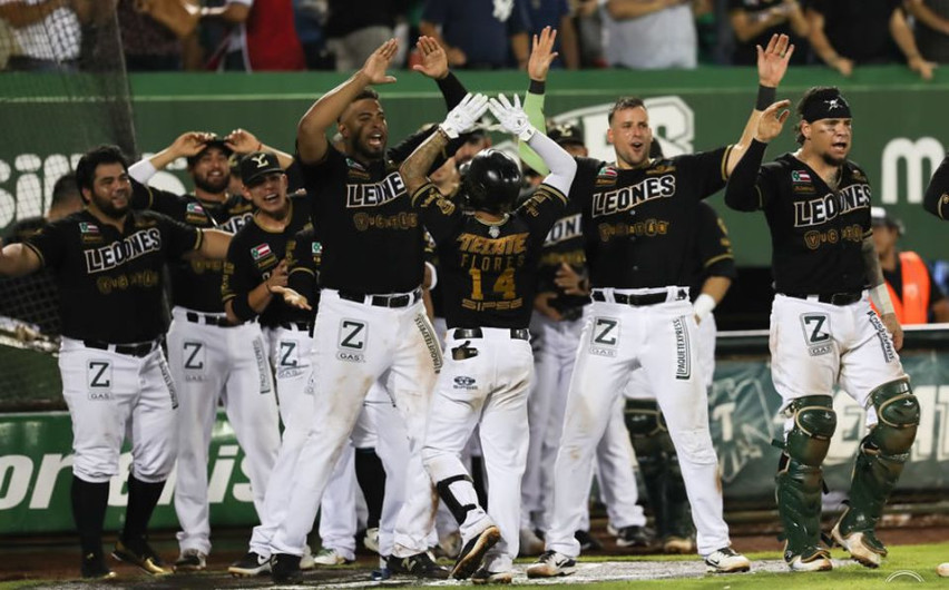 Leones de Yucatan se coronan campeones de la zona sur 
