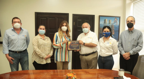 Reconocen Rotarios a Alcaldesa de Reynosa