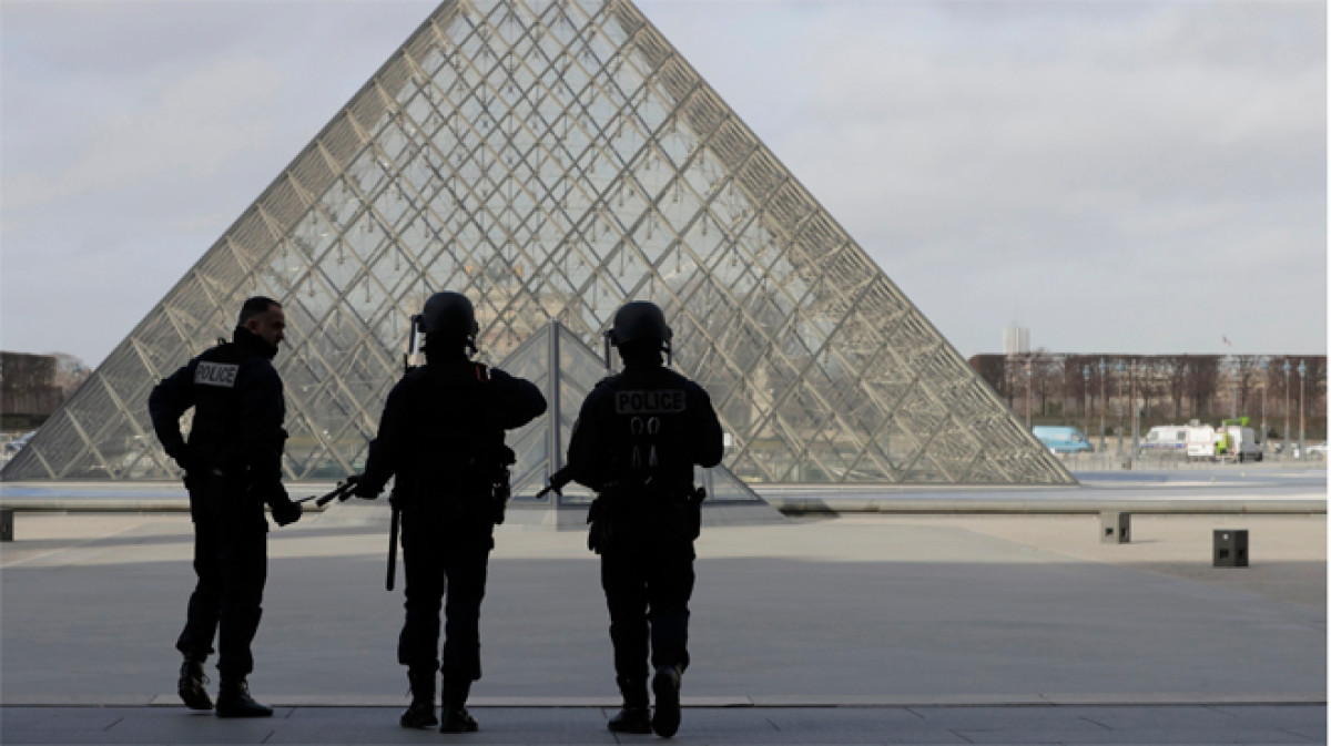Hombre detenido por intento de ataque terrorista