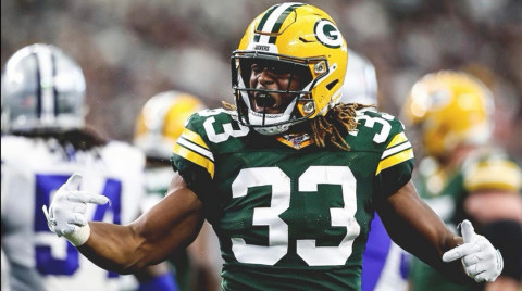 Aaron Jones destroza a los Cowboys