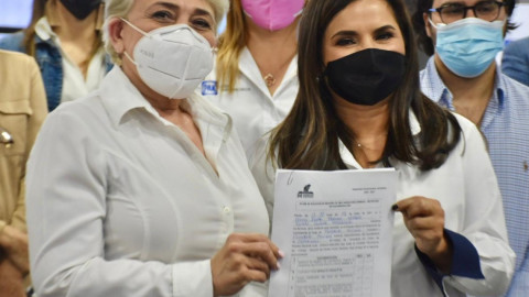 Ivett Bermea se registra por la candidatura para la presidencia municipal de Matamoros