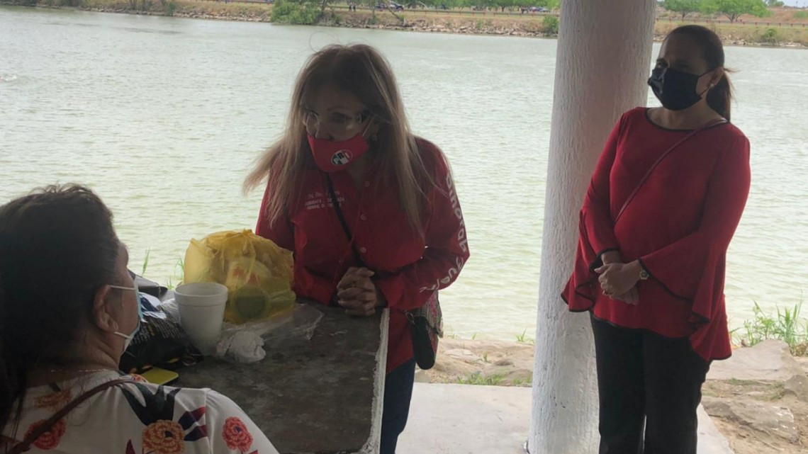 Inicia campaña política de Dinorah Garza en "La Playita".