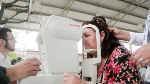 Entrega DIF y Ayuntamiento Reynosa 180 pares de lentes